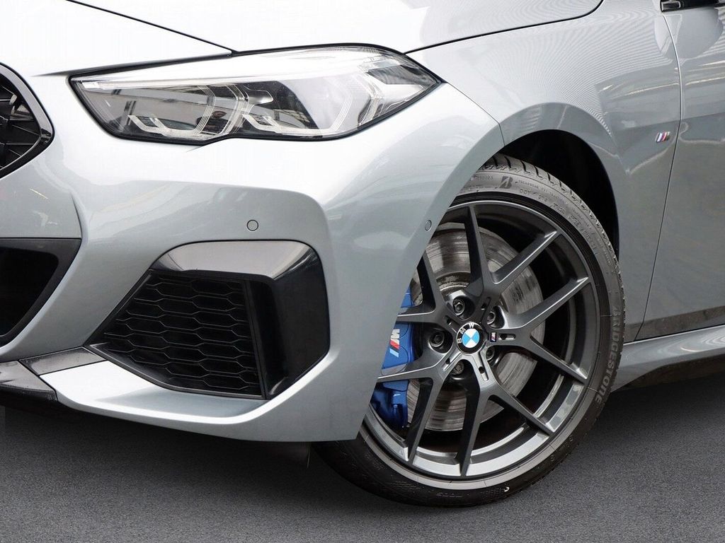 BMW M235 2022