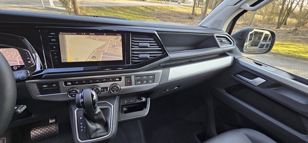 Volkswagen T6 California 2025