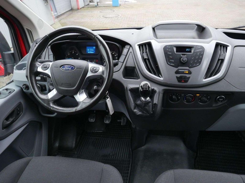 Ford Transit 2018
