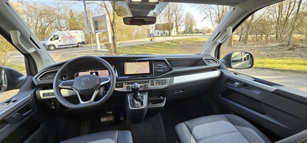 Volkswagen T6 California 2025