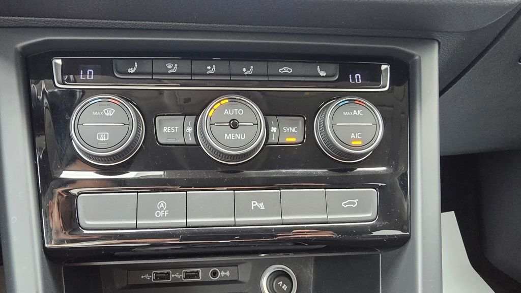 Volkswagen Touran 2019