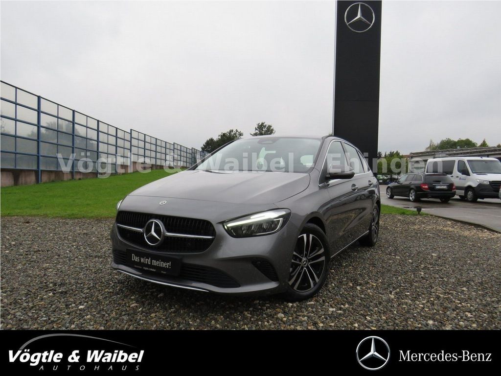 Mercedes-Benz B 180 2023