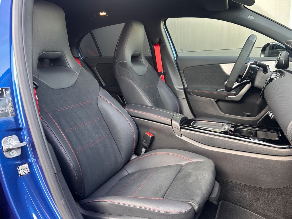 Mercedes-Benz A 45 AMG 2024