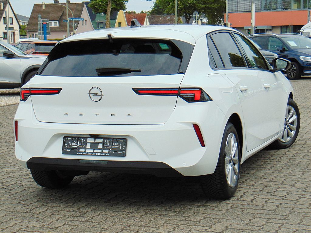 Opel Astra 2023