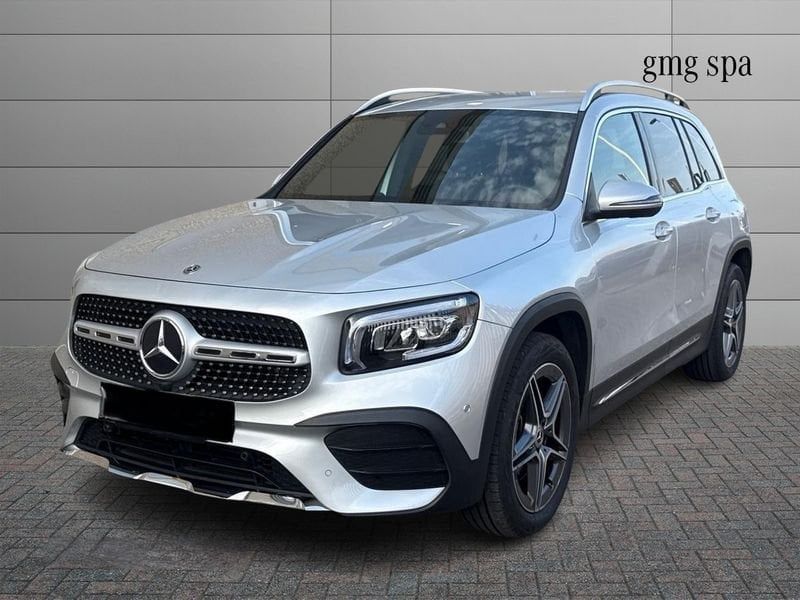 Mercedes-Benz GLB 200 2021
