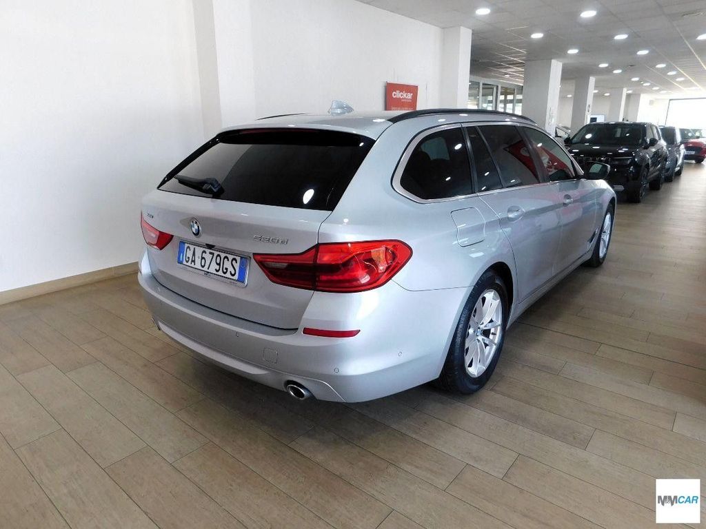 BMW 520 2020