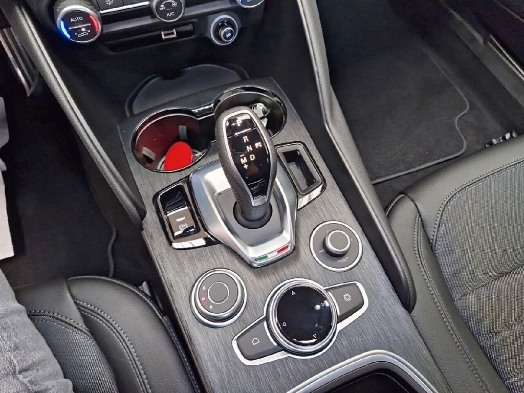 Alfa Romeo Giulia 2025