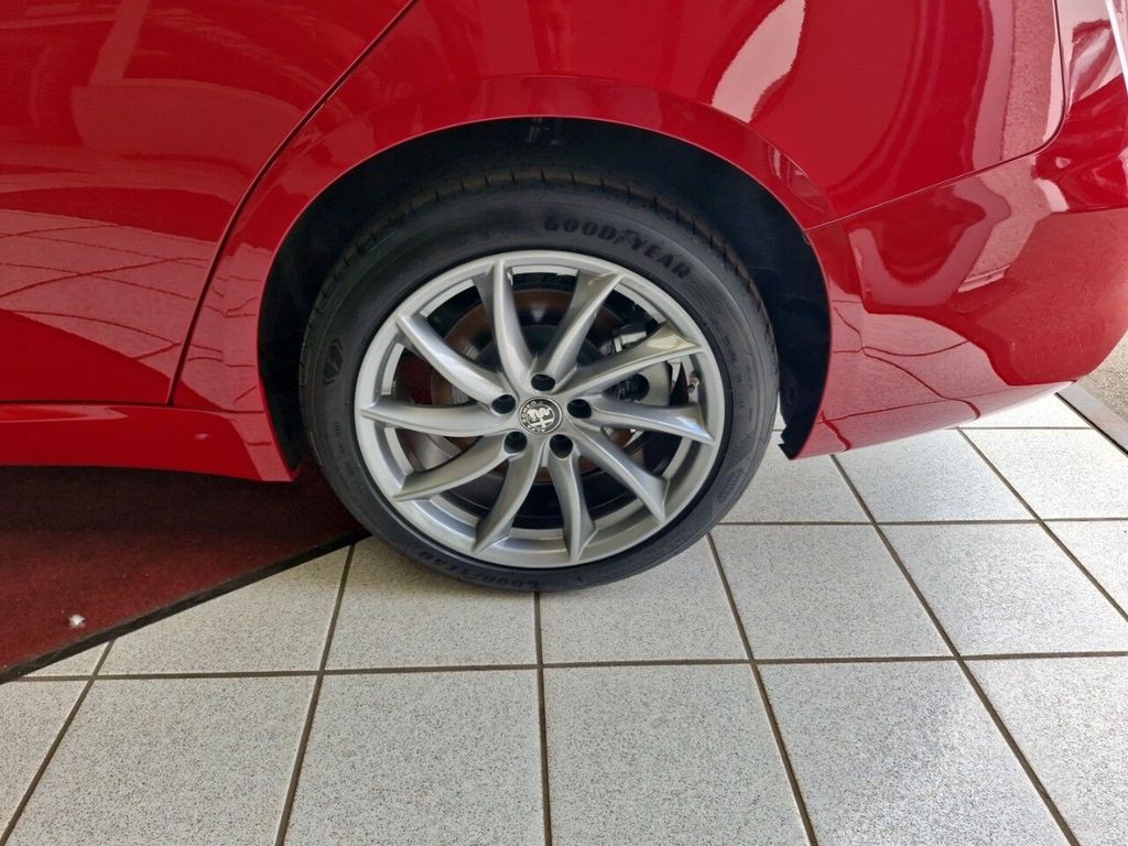 Alfa Romeo Giulia 2025