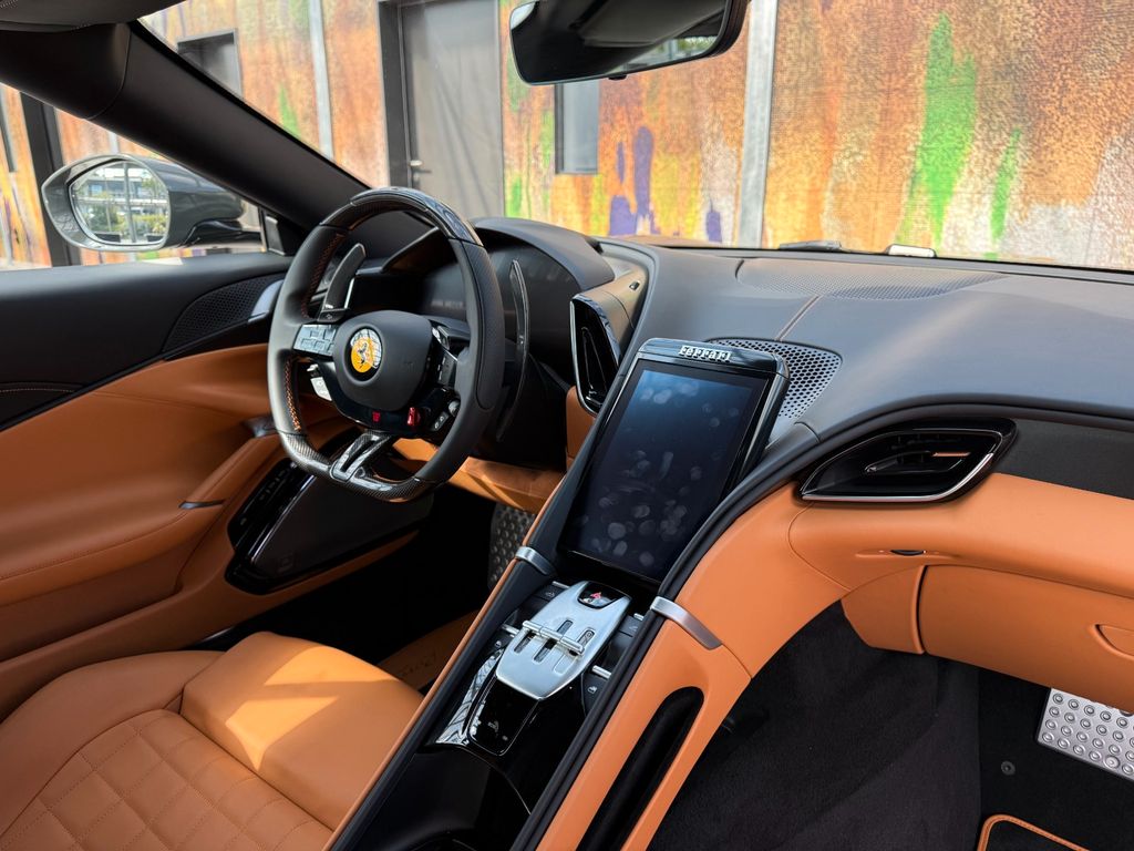Ferrari Roma 2025
