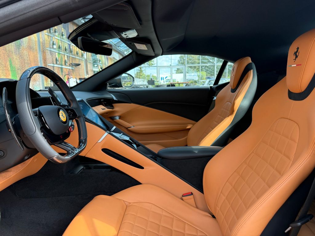 Ferrari Roma 2025