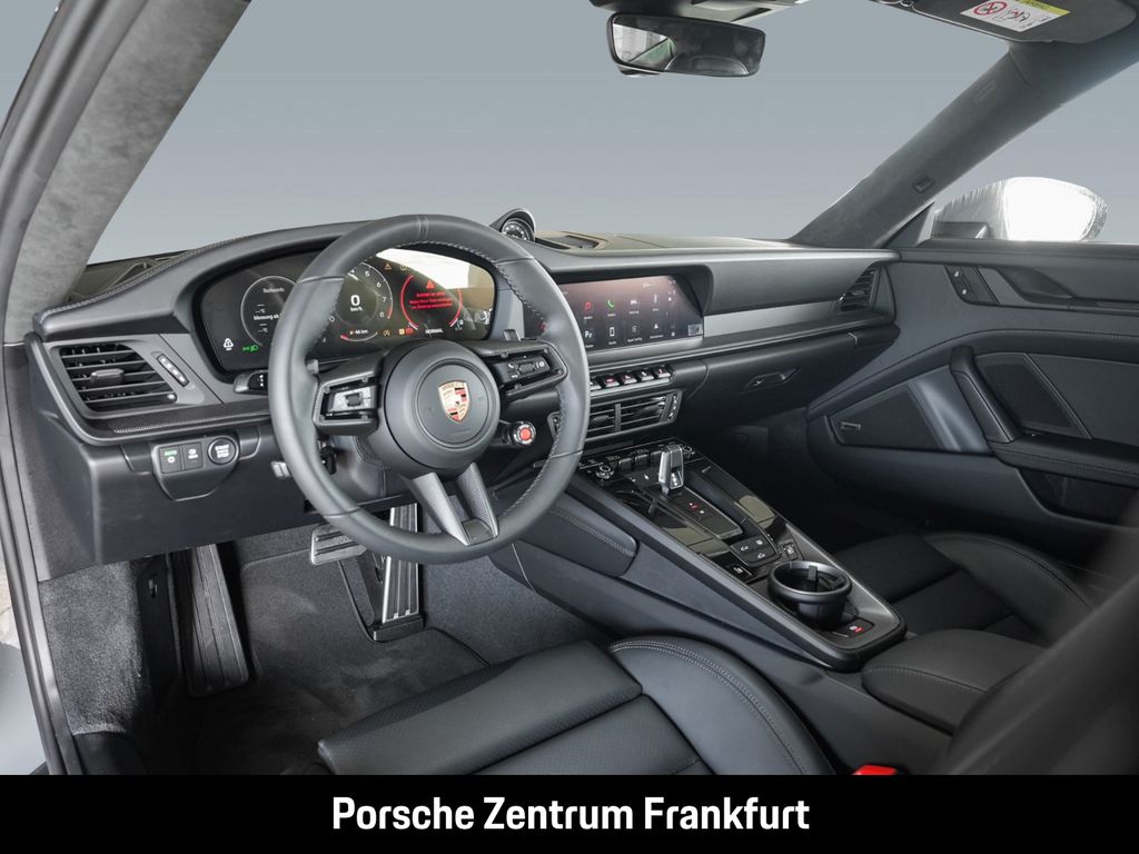 Porsche 992 2025