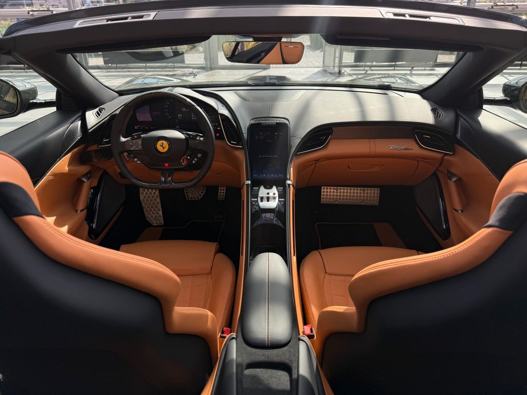 Ferrari Roma 2025