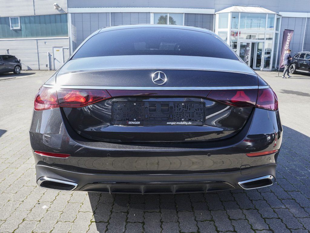 Mercedes-Benz E 300 2024