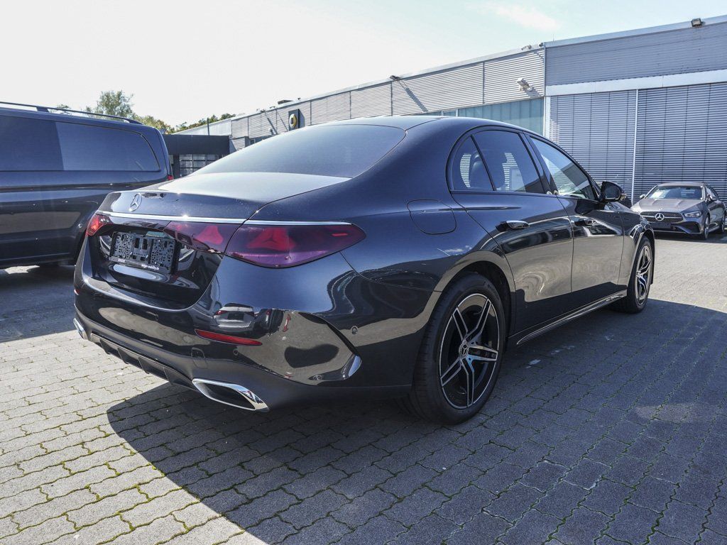 Mercedes-Benz E 300 2024