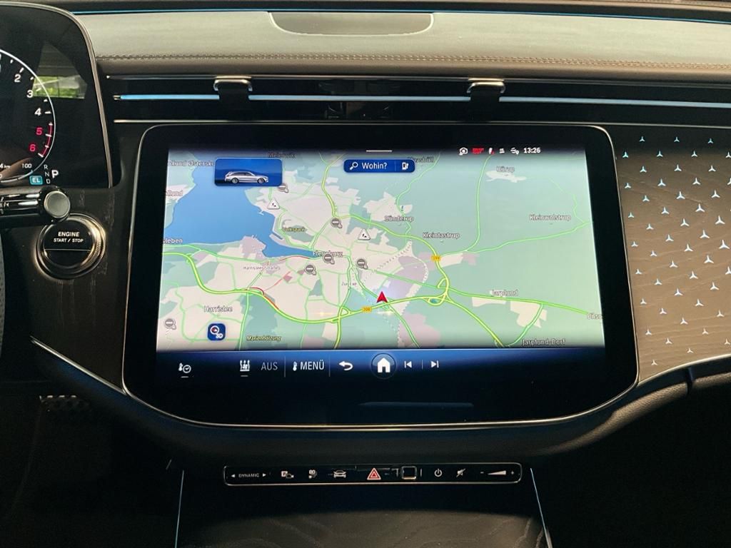 Mercedes-Benz E 300 2025