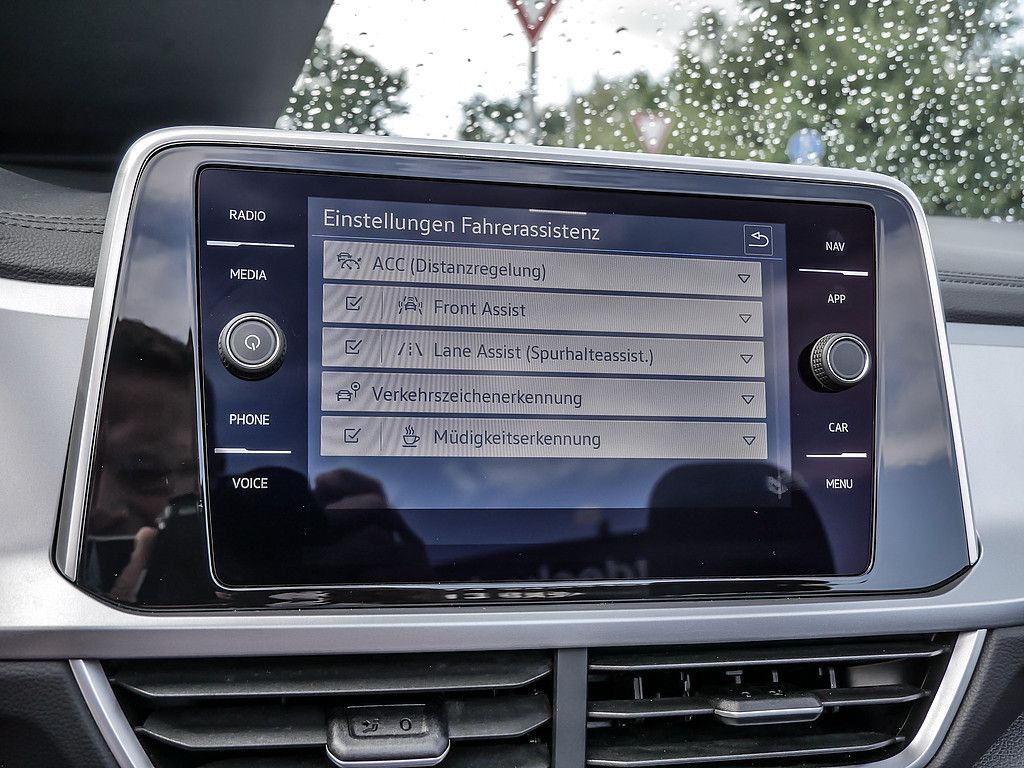 Volkswagen T-Roc 2023