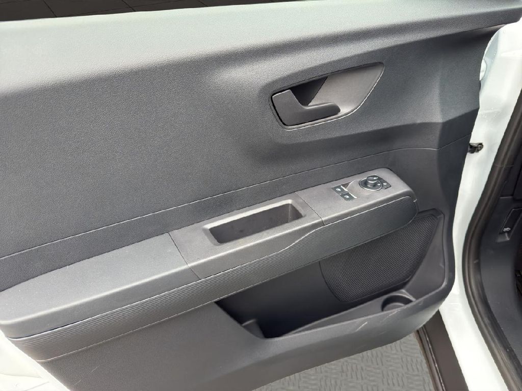 Ford Transit Courier 2025