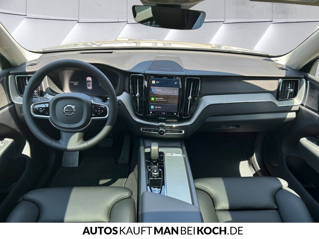 Volvo XC60 2025