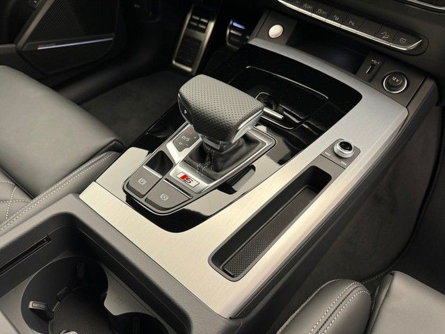 Audi SQ5 2024