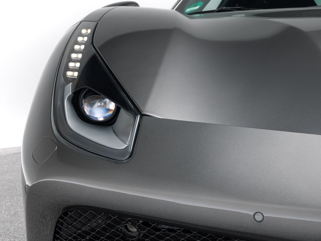 Ferrari 488 GTB 2018