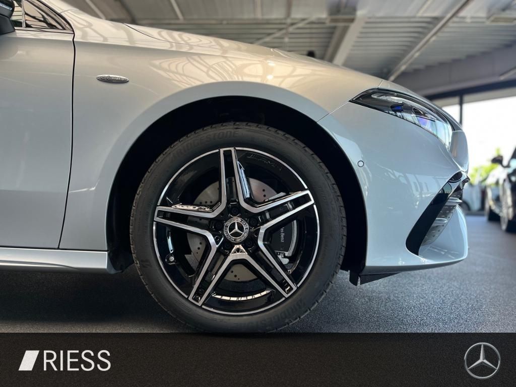 Mercedes-Benz A 250 2025