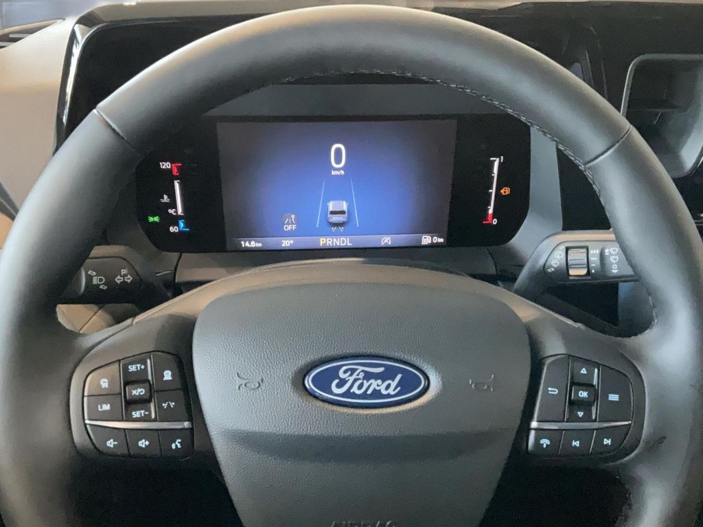 Ford Tourneo Courier 2025