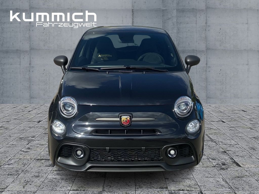 Abarth 695 2024