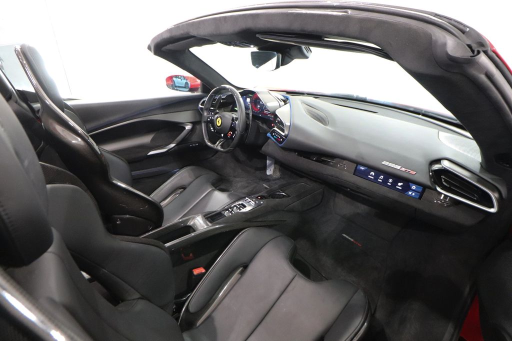 Ferrari 296 GTS 2022
