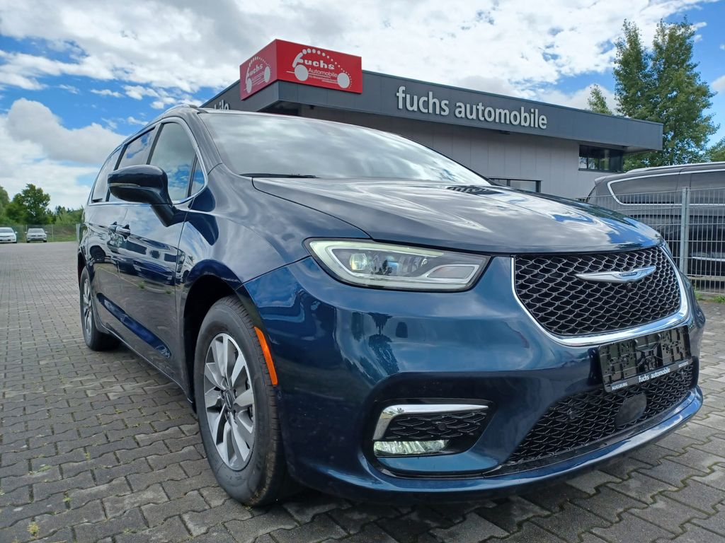 Chrysler Pacifica 2022