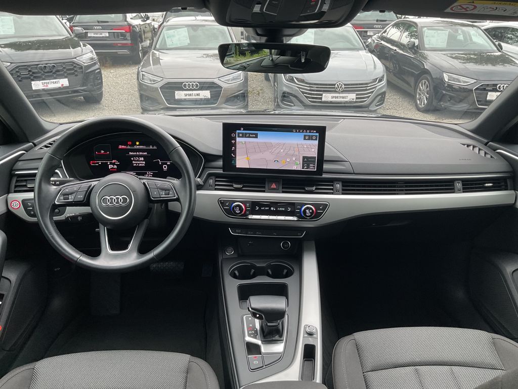 Audi A4 2021