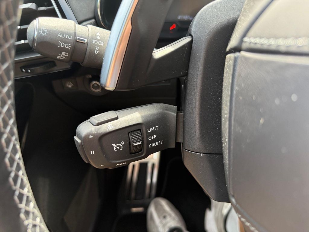 DS Automobiles DS7 (Crossback) 2020