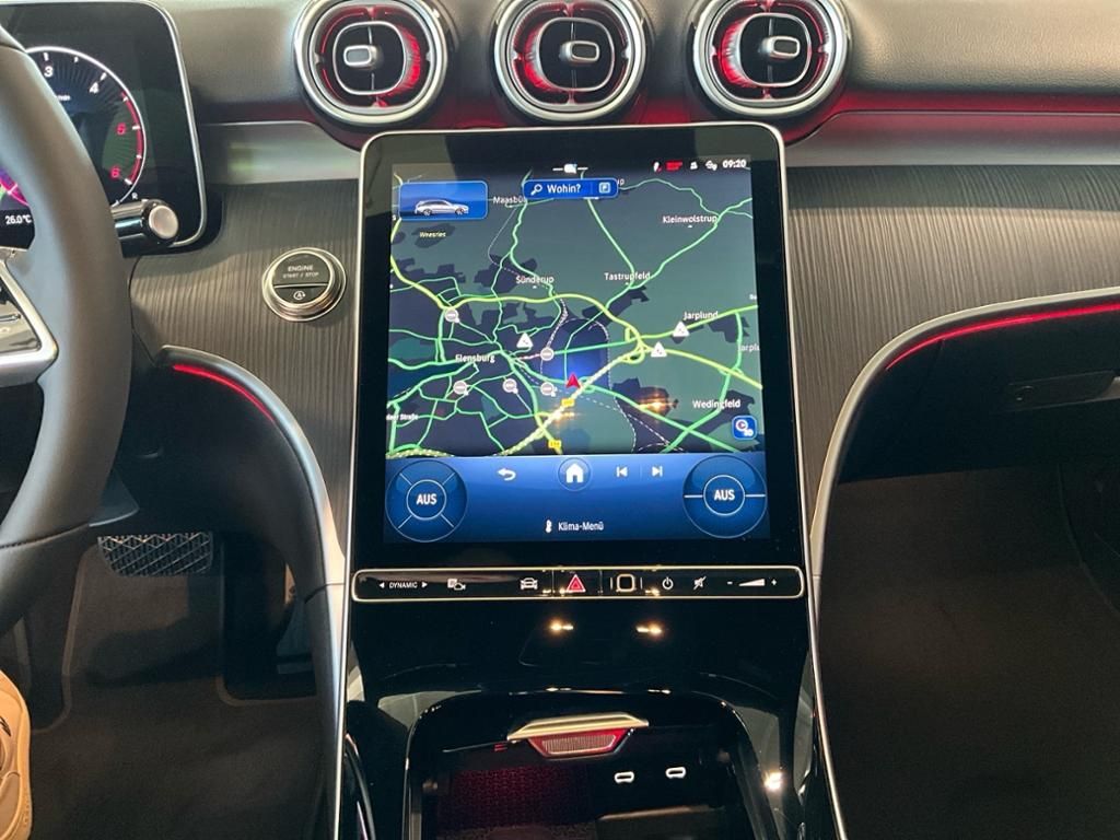 Mercedes-Benz C 200 2025