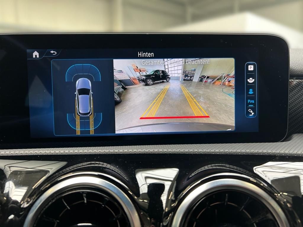 Mercedes-Benz A 180 2024