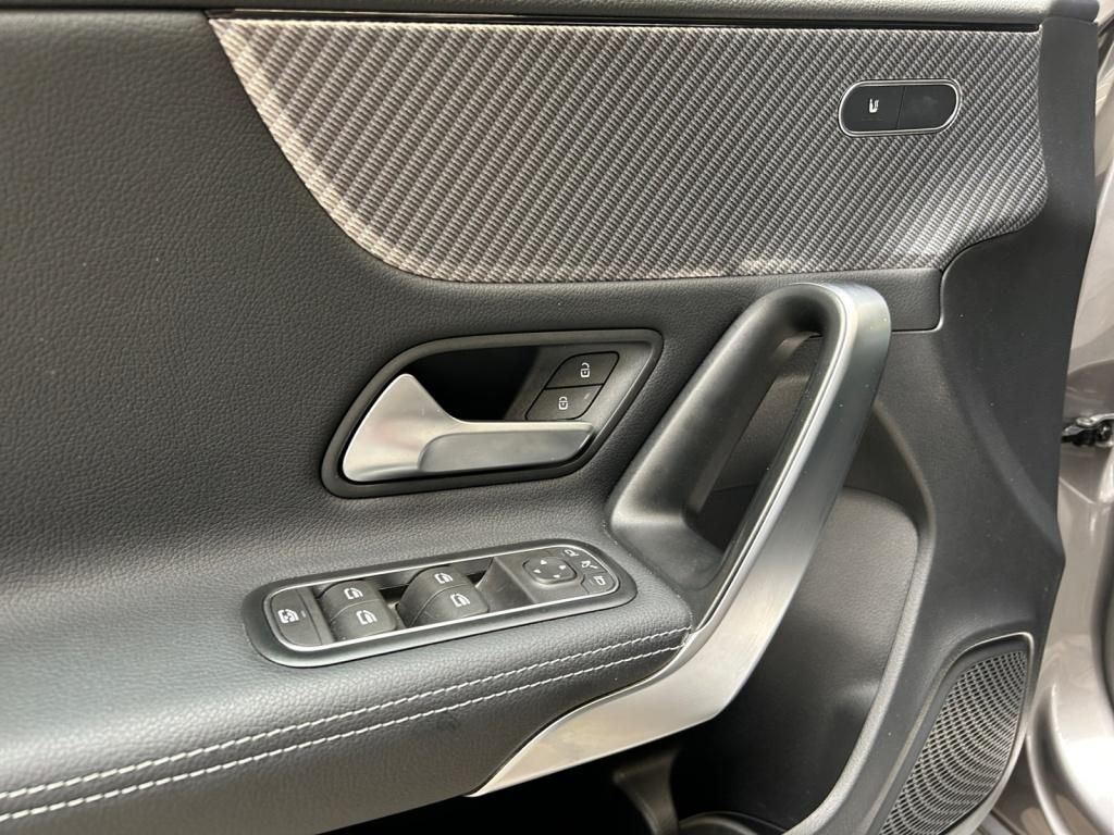 Mercedes-Benz A 180 2024