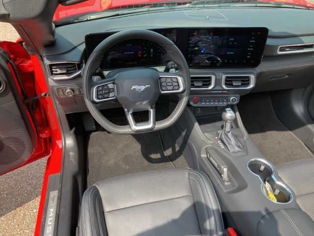 Ford Mustang 2025