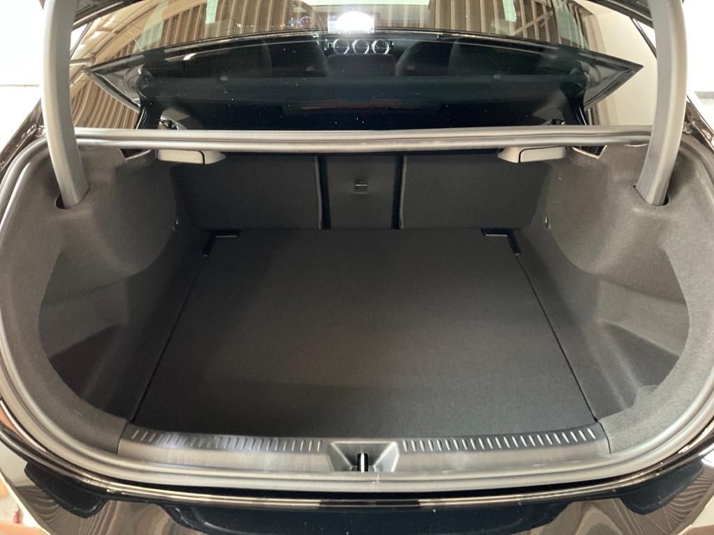 Mercedes-Benz A 200 2023