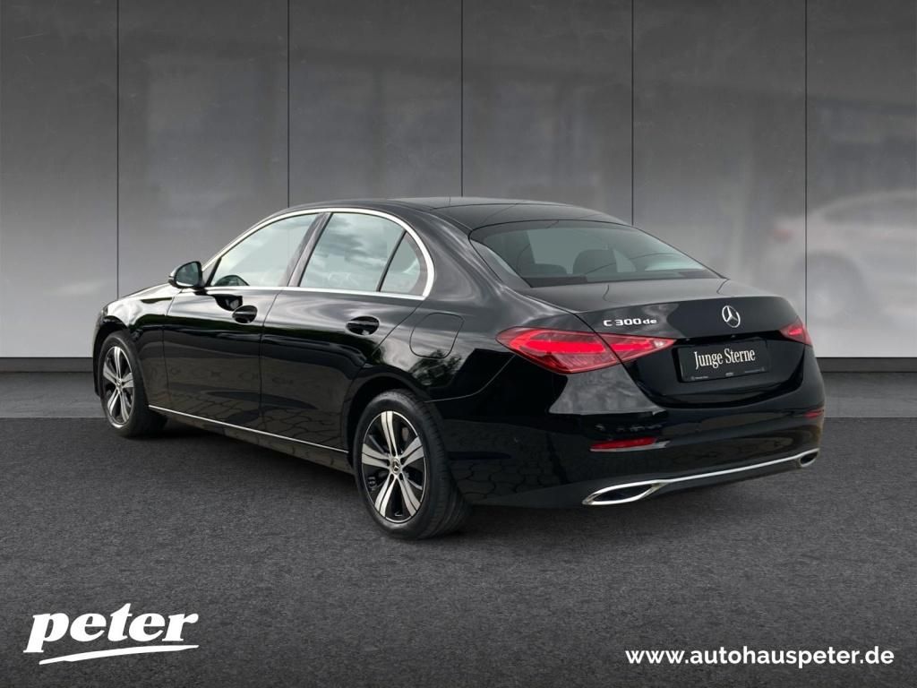 Mercedes-Benz C 300 2024