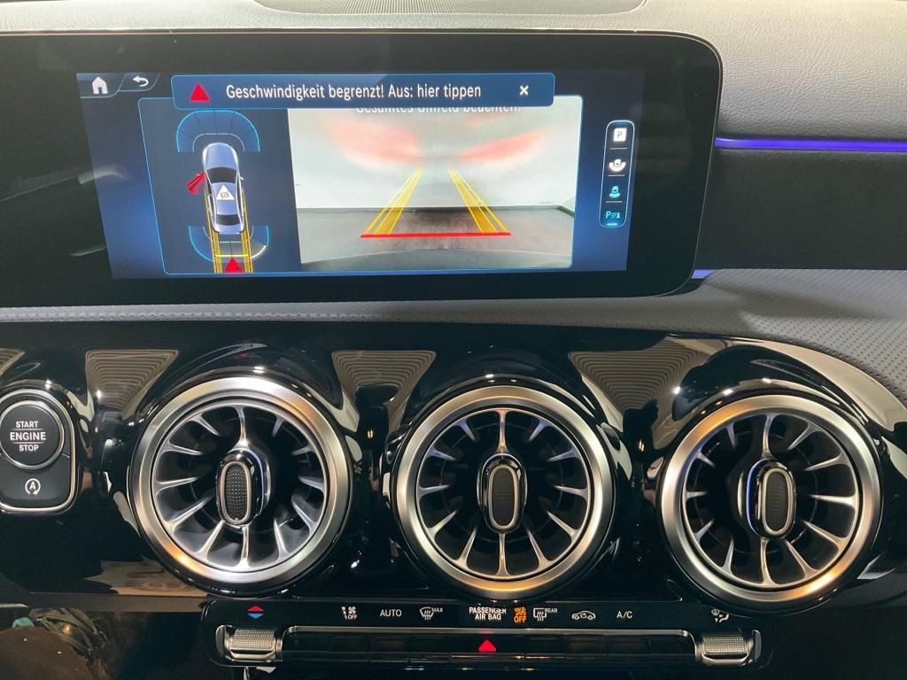 Mercedes-Benz A 200 2023