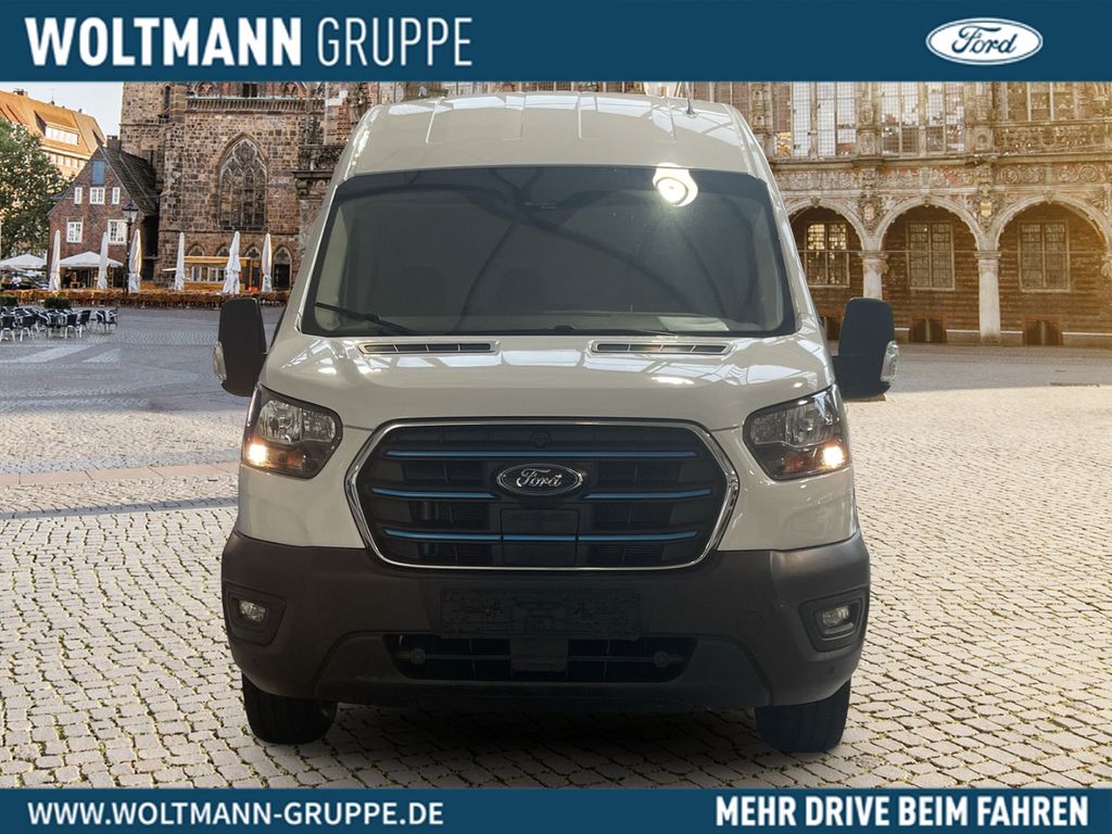 Ford Transit 2023
