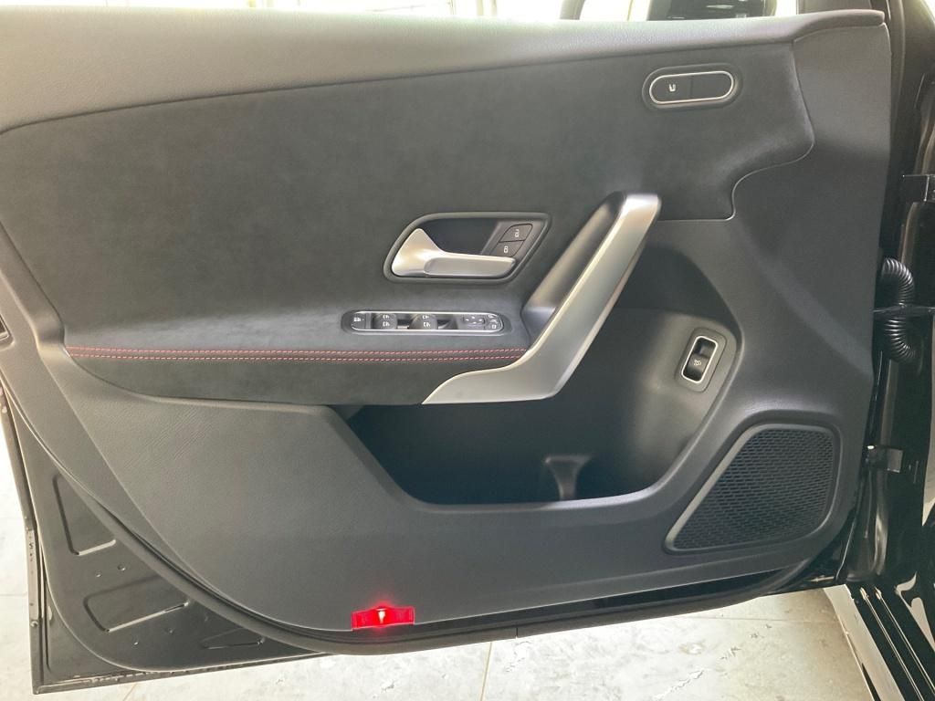 Mercedes-Benz A 200 2023