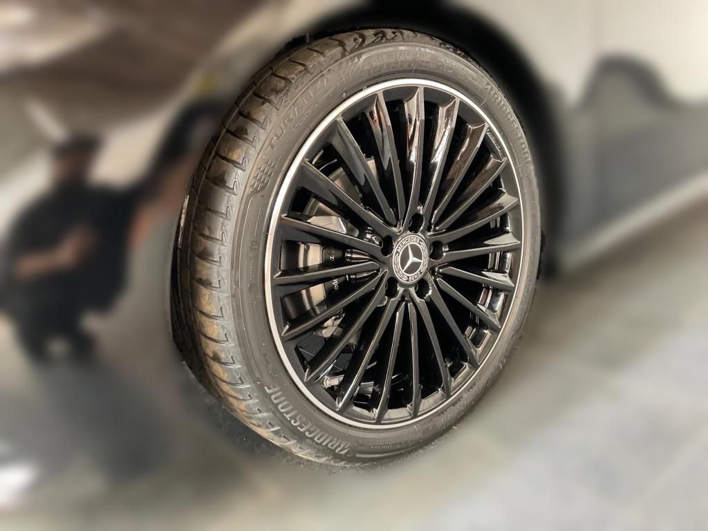 Mercedes-Benz A 200 2023