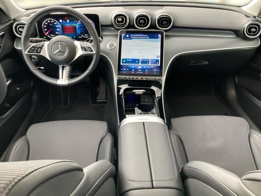 Mercedes-Benz C 300 2024