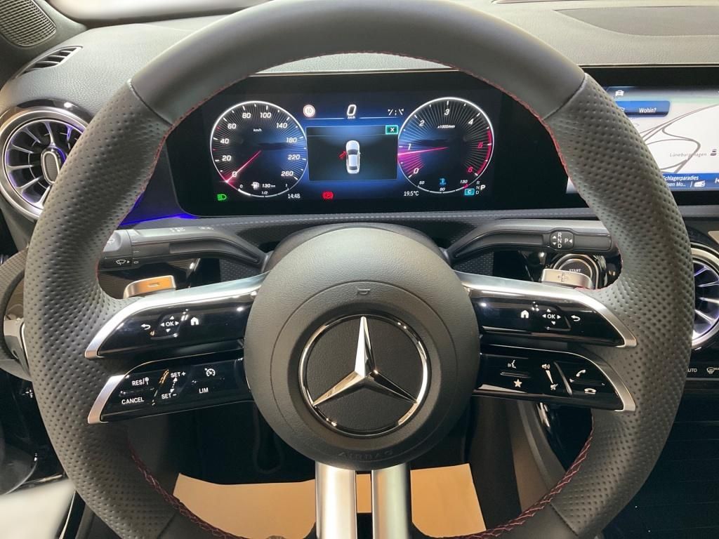 Mercedes-Benz A 200 2023