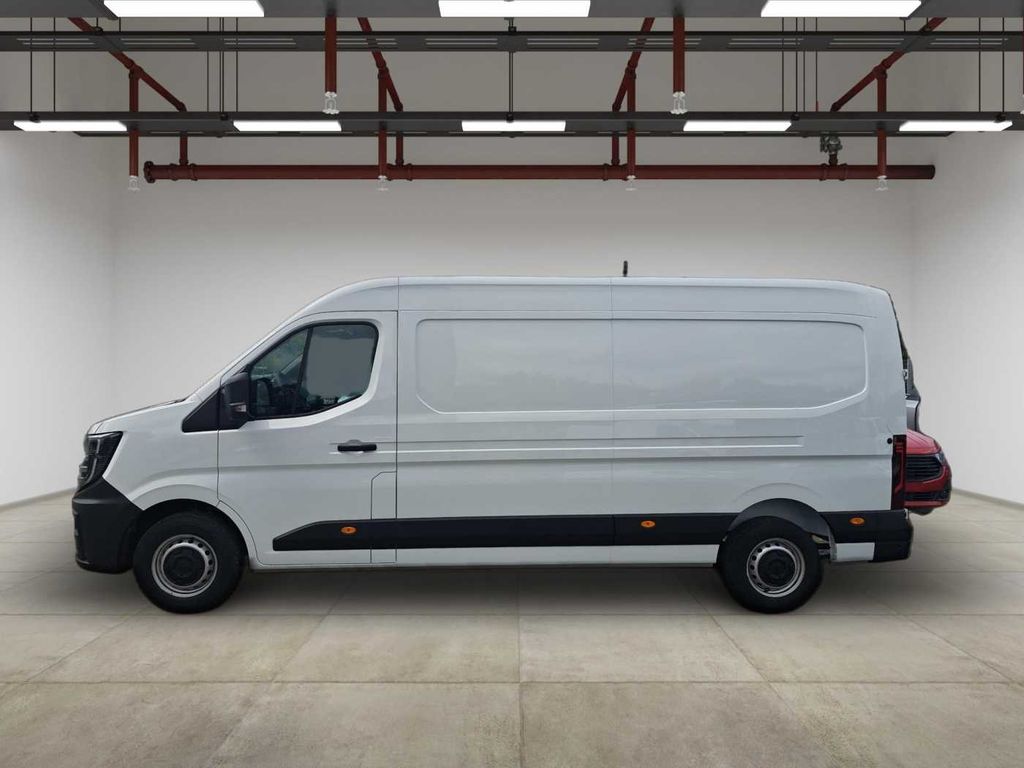 Nissan Interstar