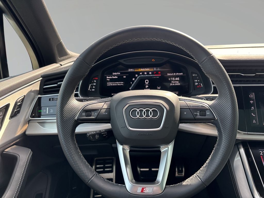 Audi SQ7 2022