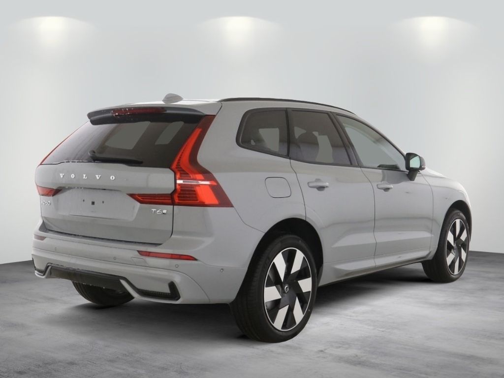 Volvo XC60 2025