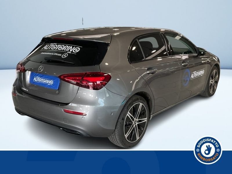 Mercedes-Benz A 180 2024