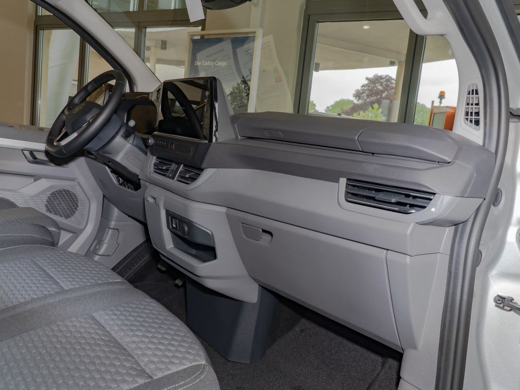 Volkswagen T7 Caravelle