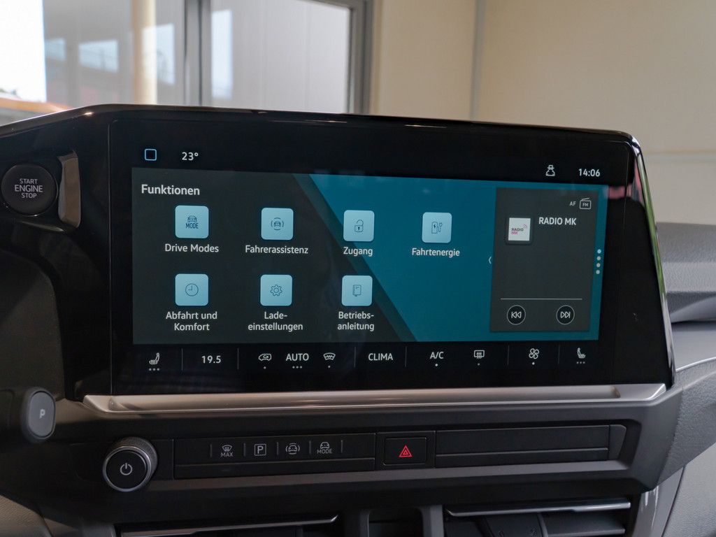 Volkswagen T7 Caravelle