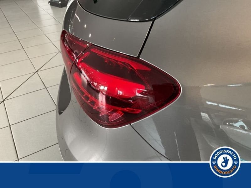 Mercedes-Benz A 180 2024